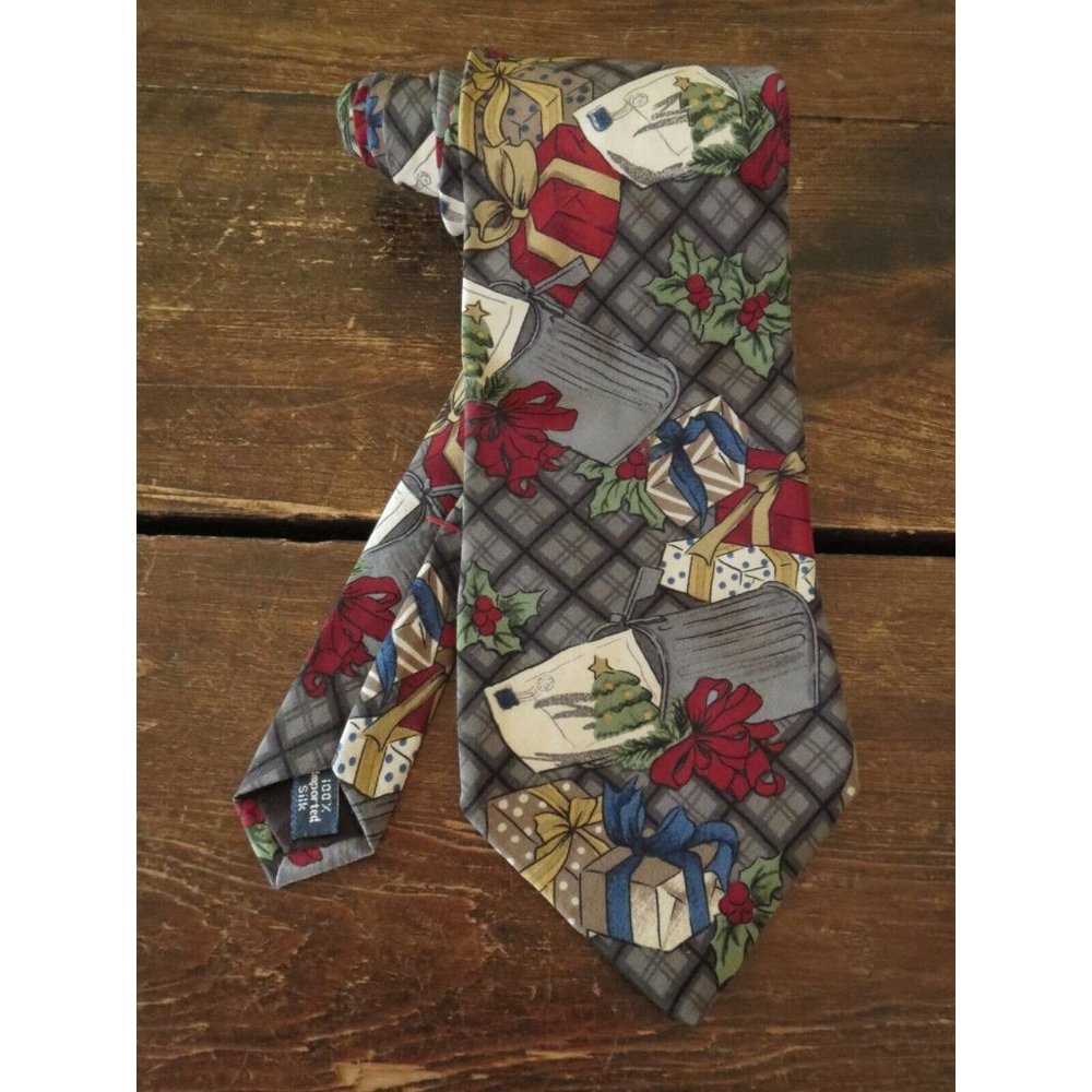 ZYLOS GEORGE MACHADO Christmas Necktie - Picture 3 of 10